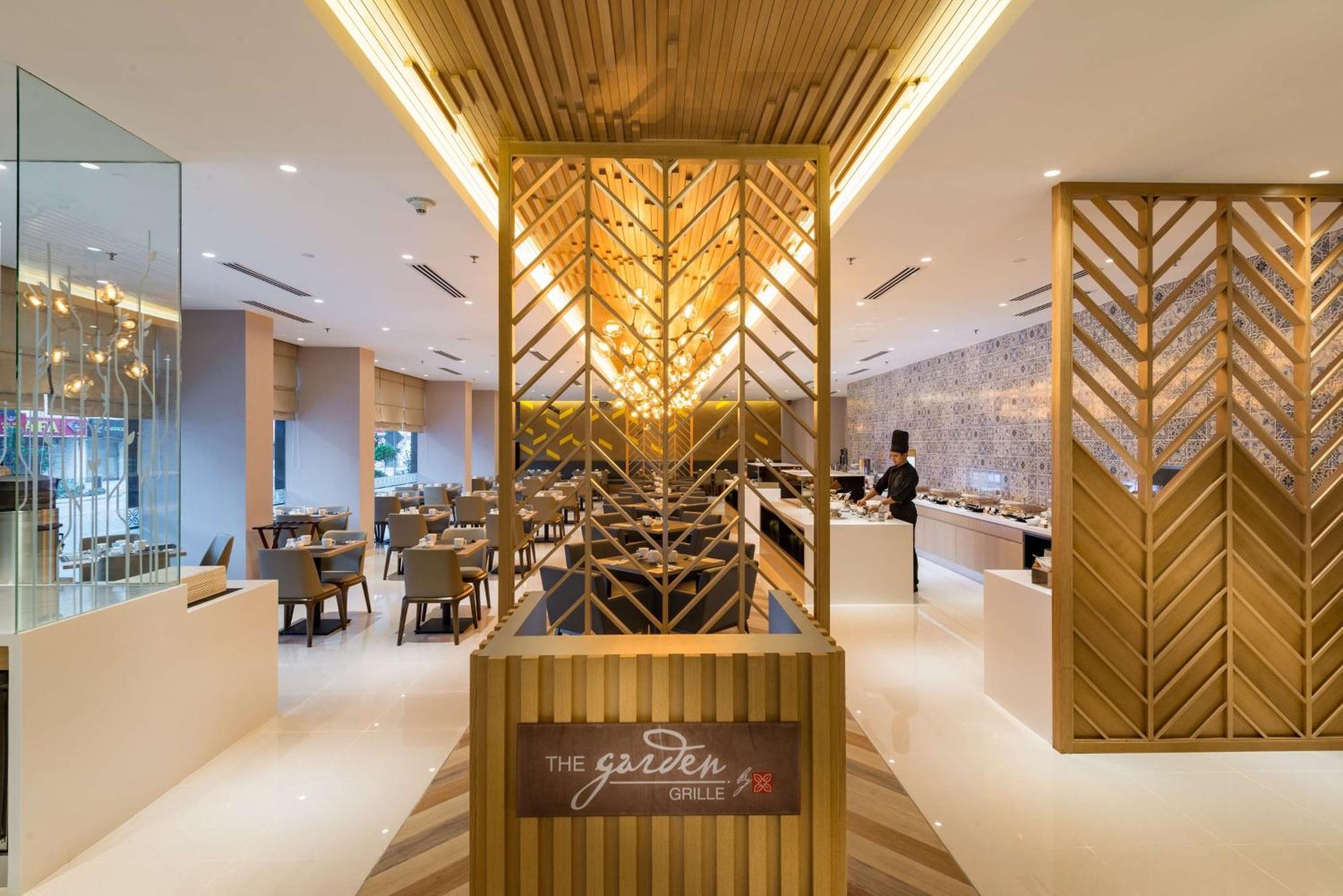 Hilton Garden Inn Kuala Lumpur - North Extérieur photo